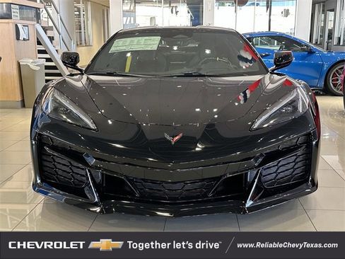 New 2025 Chevrolet Corvette Z06 image 5