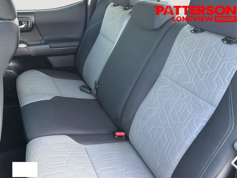 Used 2023 Toyota Tacoma TRD Sport AWD/4WD image 19