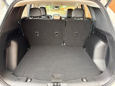 Used 2022 Ford Escape Titanium image 36