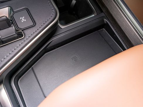 Used 2025 Lexus GX 550 image 28