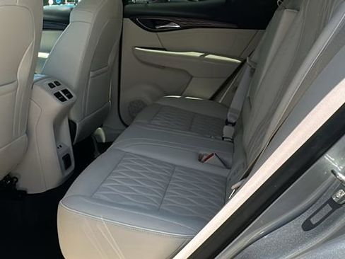 Used 2023 Buick Envision Avenir FWD image 21