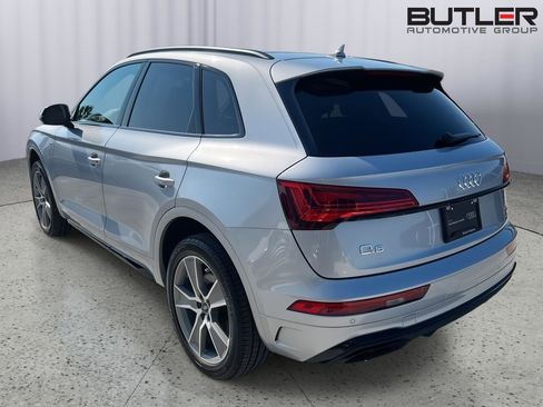 Certified 2025 Audi Q5 2.0T Premium w/ Convenience Plus Package image 7