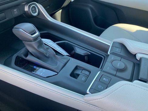 New 2026 Toyota Grand Highlander Limited image 16