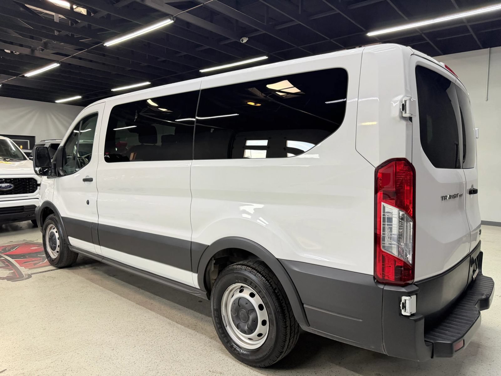 Used 2019 Ford Transit 150 XL RWD image 14