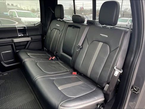 Used 2021 Ford F450 Platinum w/ FX4 Off-Road Package image 25