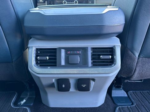 Used 2022 Ford F150 Limited image 22