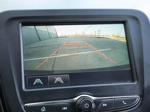 Used 2018 Chevrolet Malibu LT image 10