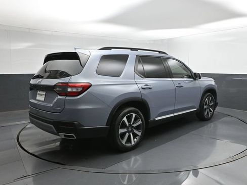 Certified 2023 Honda Pilot Touring image 22