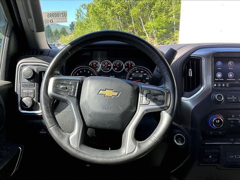 Used 2022 Chevrolet Silverado 2500 LT w/ Convenience Package AWD/4WD image 17