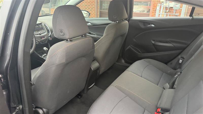 Used 2019 Chevrolet Cruze LS w/ LS Convenience Package FWD image 16