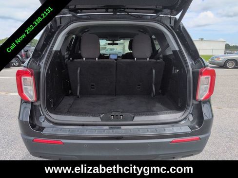 Used 2023 Ford Explorer XLT AWD/4WD image 21