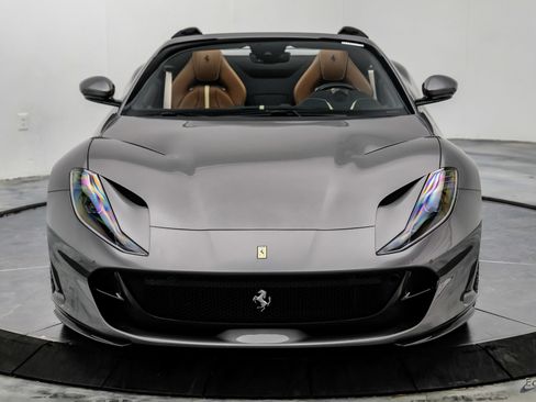 Used 2022 Ferrari 812 GTS RWD image 37