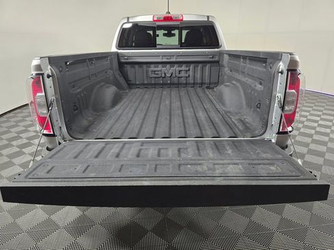 Used 2016 GMC Canyon SLE w/ All Terrain Package image 14