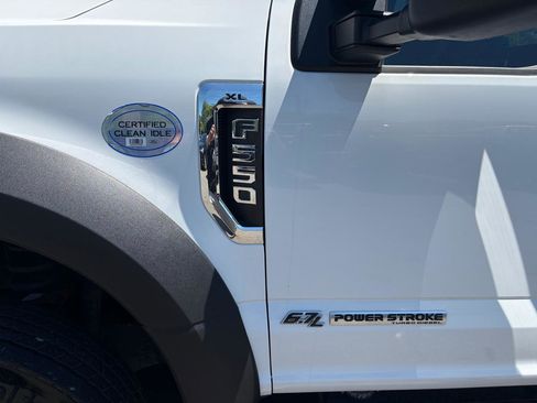 Used 2018 Ford F550 4x4 Regular Cab Super Duty image 14