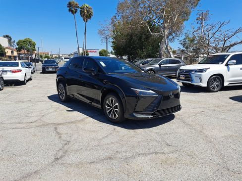 Used 2023 Lexus RZ 450e Premium w/ Technology Package AWD/4WD image 3