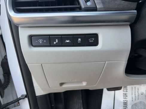 Used 2021 Kia Telluride EX image 16