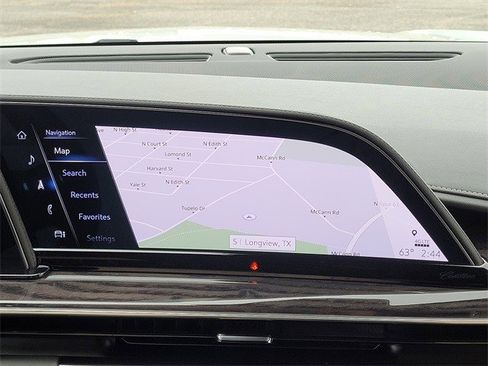 Certified 2022 Cadillac Escalade ESV Premium Luxury w/ LPO, Radiant Package image 19