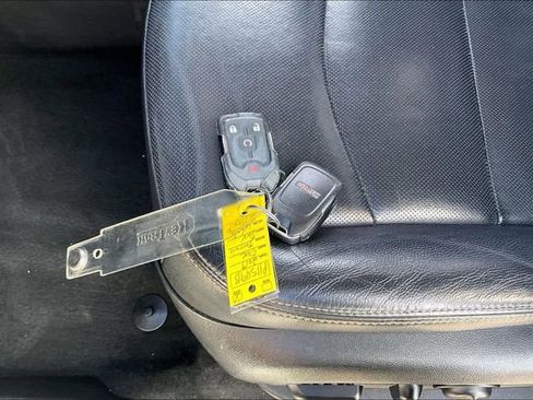 Used 2019 GMC Terrain SLT image 11