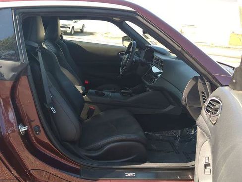 Certified 2025 Nissan Z Performance w/ Floor Mat Package image 13