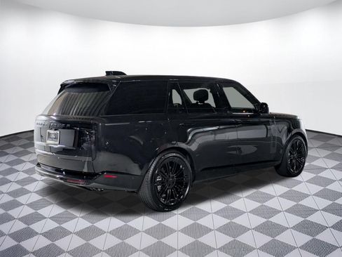 New 2026 Land Rover Range Rover Long Wheelbase SE AWD/4WD image 5