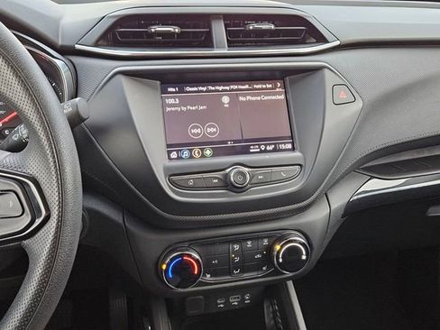 Used 2023 Chevrolet TrailBlazer LT image 15