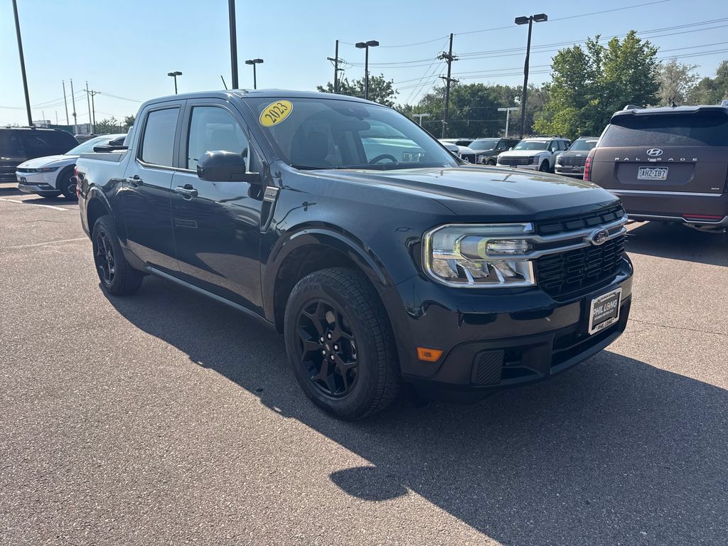 Used 2023 Ford Maverick Lariat w/ Lariat Luxury Package AWD/4WD image 3