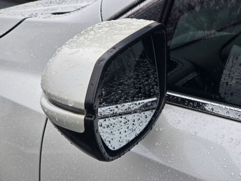 Used 2017 Honda CR-V EX-L image 11