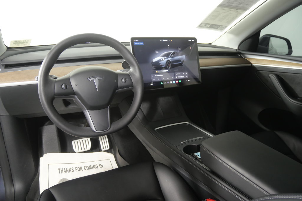 Used 2023 Tesla Model Y Performance AWD/4WD image 19