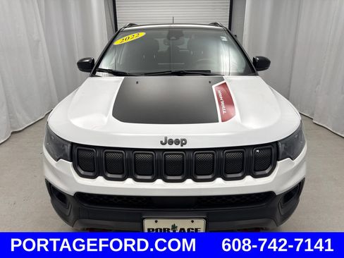 Used 2022 Jeep Compass Trailhawk w/ Sun and Sound Group AWD/4WD image 6