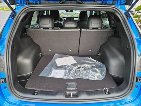 New 2026 Jeep Compass Latitude image 11