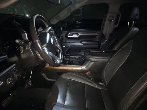 Used 2022 Chevrolet Silverado 1500 RST w/ Convenience Package II RWD image 6