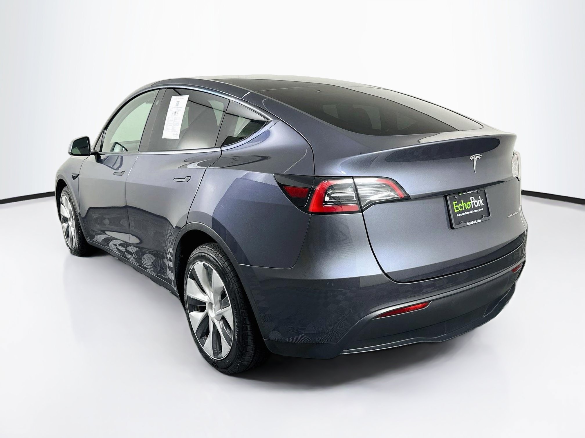 Used 2023 Tesla Model Y Long Range AWD/4WD image 5