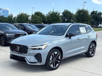New 2026 Volvo XC60 B5 Plus w/ Protection Package Premier video 2