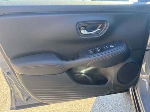 Certified 2024 Honda HR-V Sport image 10