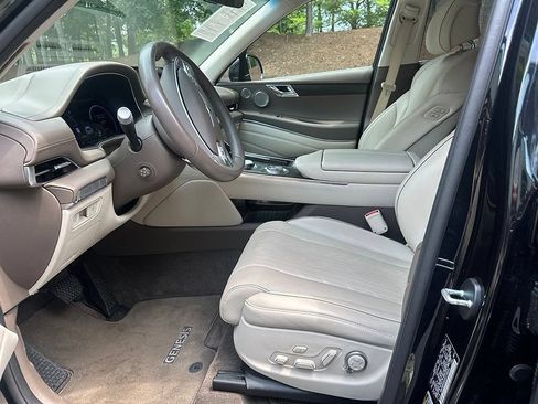 Used 2024 Genesis GV80 2.5T w/ Prestige Package AWD/4WD image 7