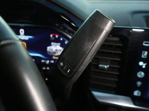 Used 2024 Chevrolet Silverado 2500 LT w/ Z71 Sport Edition image 16