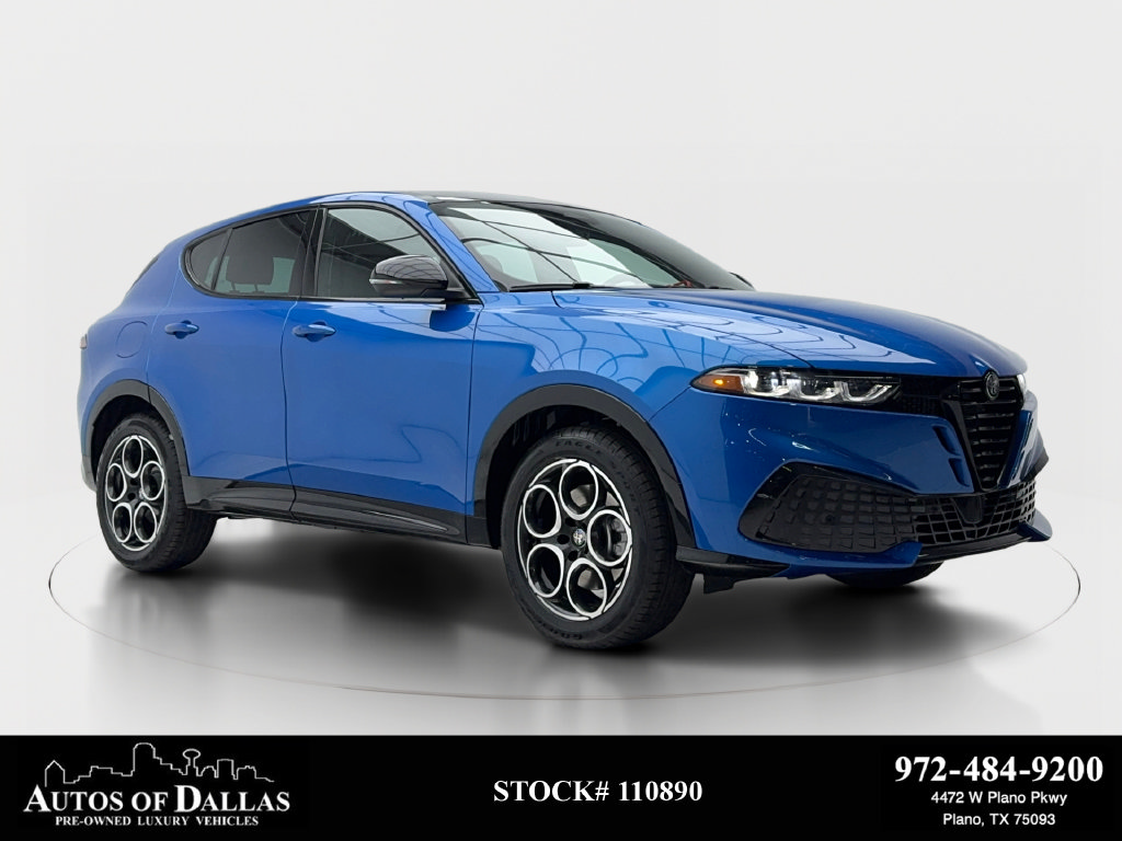 New 2026 Alfa Romeo Tonale w/ Black Premium Package AWD/4WD image 1