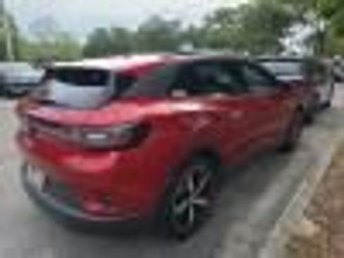 Used 2024 Volkswagen ID.4 Pro S RWD image 4