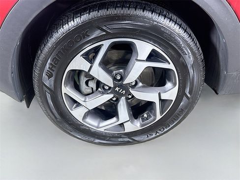 Certified 2020 Kia Sportage LX image 12