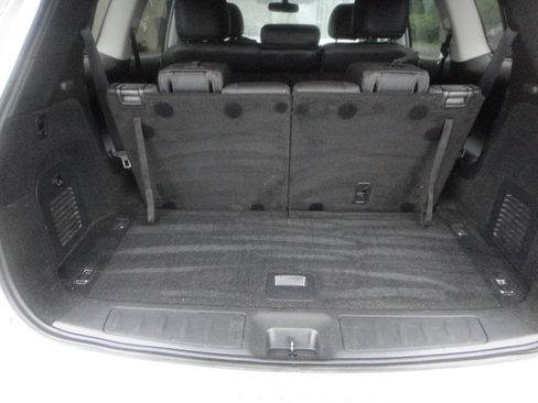 Used 2020 Nissan Pathfinder Platinum w/ Cargo Package AWD/4WD image 14