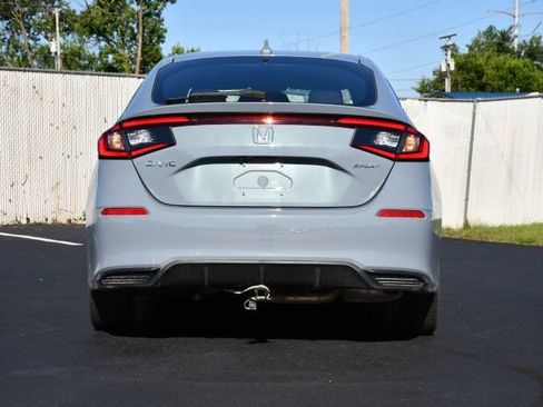 Used 2024 Honda Civic Sport image 6