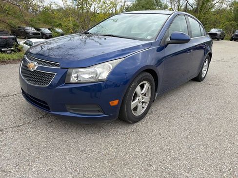 Used 2012 Chevrolet Cruze LT FWD image 2