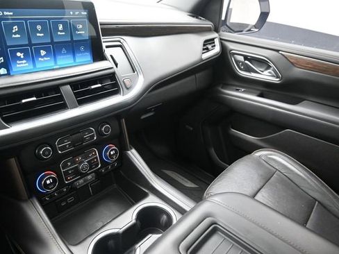 Used 2022 Chevrolet Tahoe High Country image 32