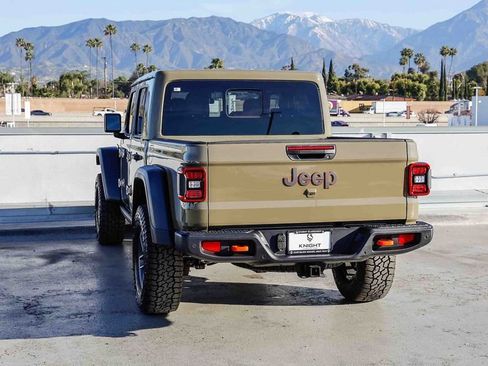 New 2026 Jeep Gladiator Mojave image 7