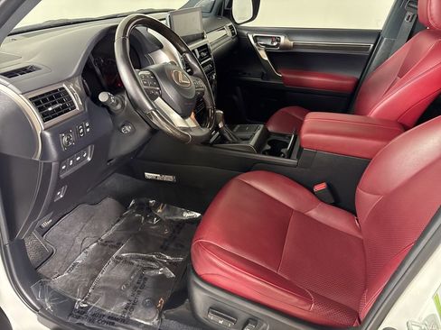 Used 2023 Lexus GX 460 Luxury image 17