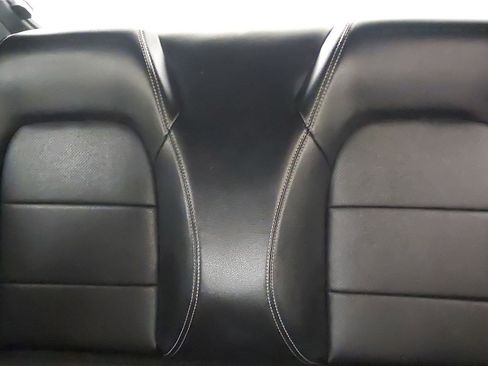 Used 2021 Ford Mustang Premium image 21