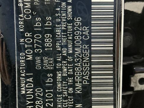 Used 2021 Hyundai Venue SE FWD image 47