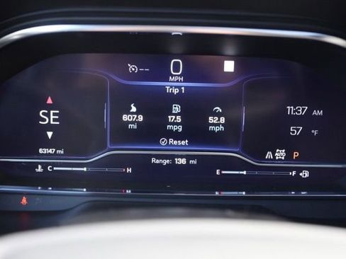 Used 2022 Chevrolet Tahoe RST w/ Luxury Package image 25