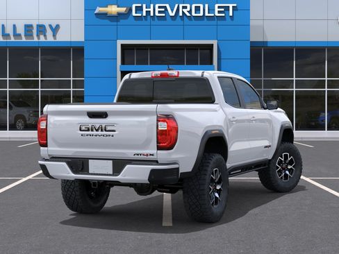 New 2026 GMC Canyon AT4X w/ LPO, Black Badging Package AWD/4WD image 4