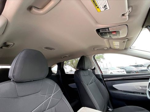 Used 2022 Hyundai Tucson SEL image 28